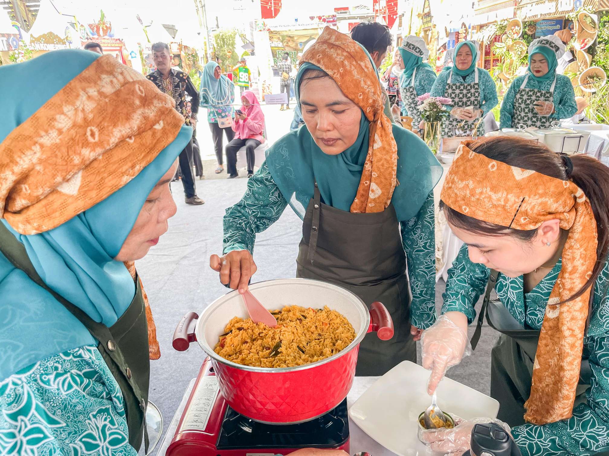 Cita Rasa Rempah Muba Pikat Juri, PKK Muba Optimis Raih Juara di Lomba Masak Sumsel