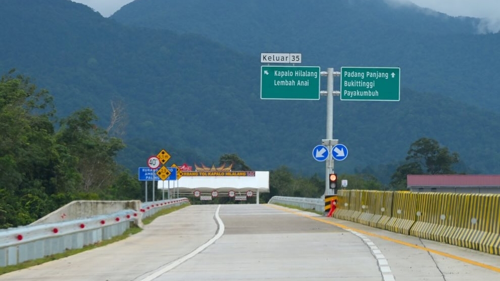 Sudah Dilakukan Uji Laik Fungsi, Tol Pertama di Sumbar Ini Akan Segera Beroperasi