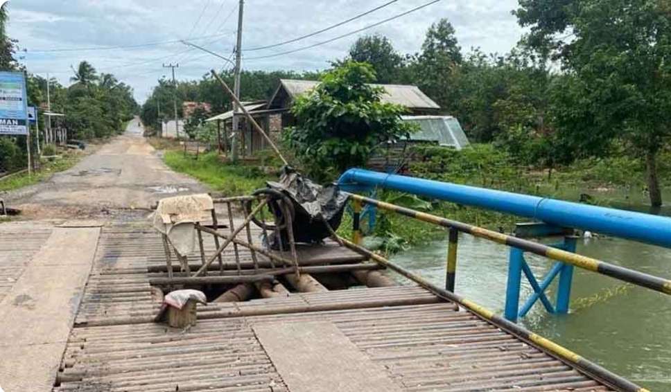 Jembatan Jebol, Akses Penghubung PALI Ke Prabumulih Tak Bisa Dilintasi