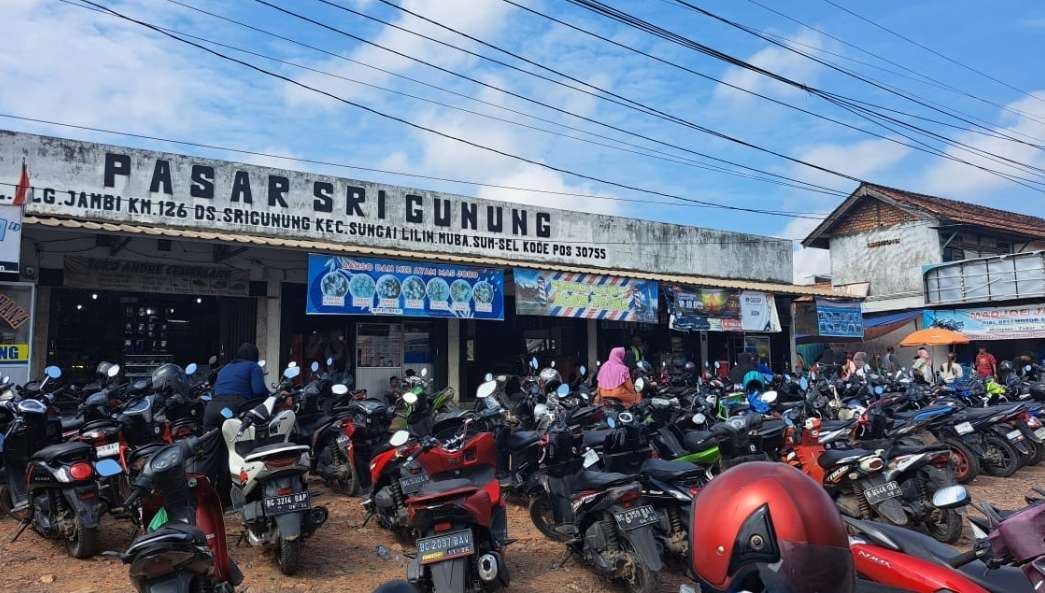 Pasar Srigunung, Salah Satu Pasar Kalangan Paling Banyak Dikunjungi 