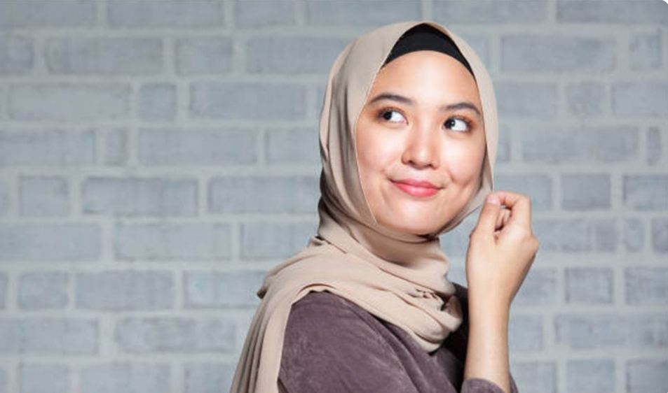 Tampil Cantik Dibulan Ramadhan, Berikut 8 Trend Fashion Muslim Kekinian