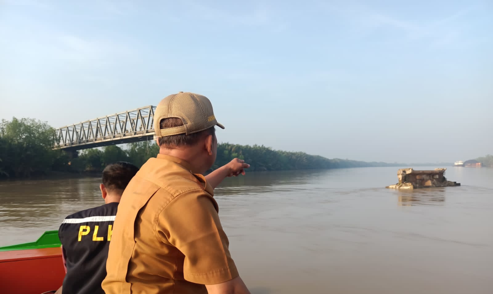 Tim Gabungan Masih Cari 5 Korban Tenggelam Akibat Jembatan Ambruk di Lalan 