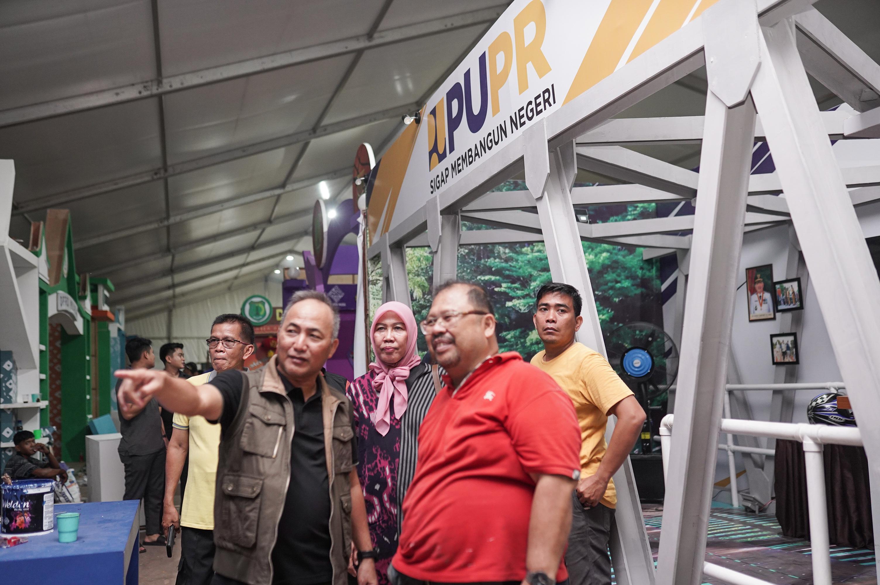 Sekda Apriyadi Tinjau Stand-Stand Muba Expo 2024, Apresiasi Inovasi Dinkominfo