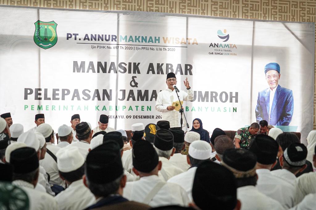 Pj Bupati Apriyadi Lepas Sebanyak 544 Jama'ah Umrah, Ini Pesannya