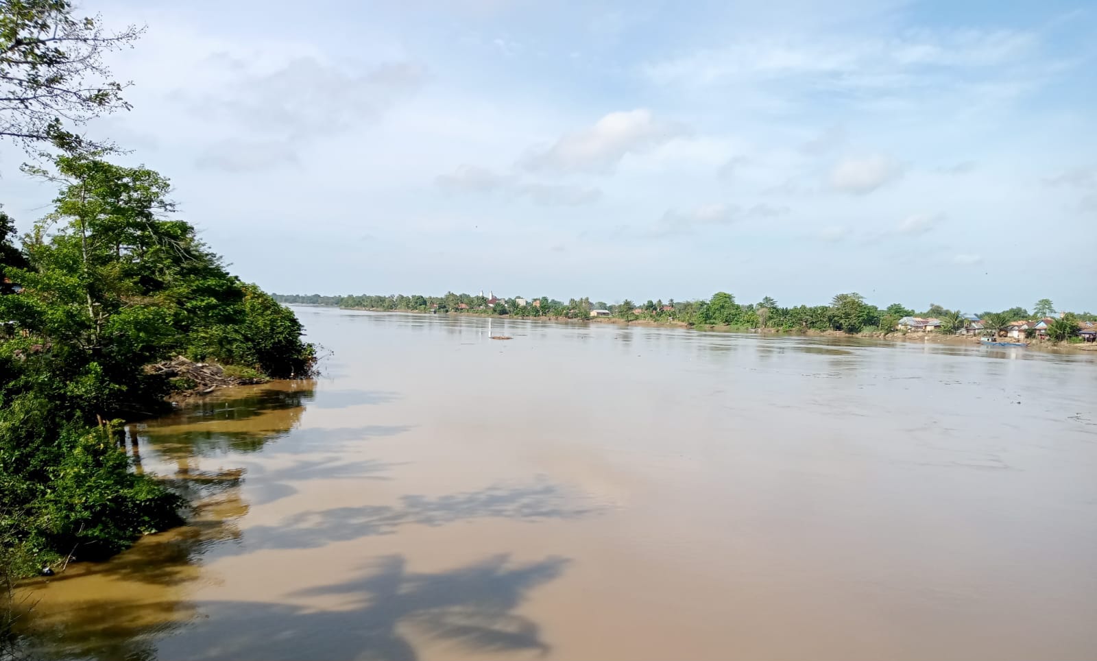 Mitos Atau Fakta, Perubahan Volume Air Sungai Naik Turun Begitu Cepat Pertanda Akan Memakan Korban?