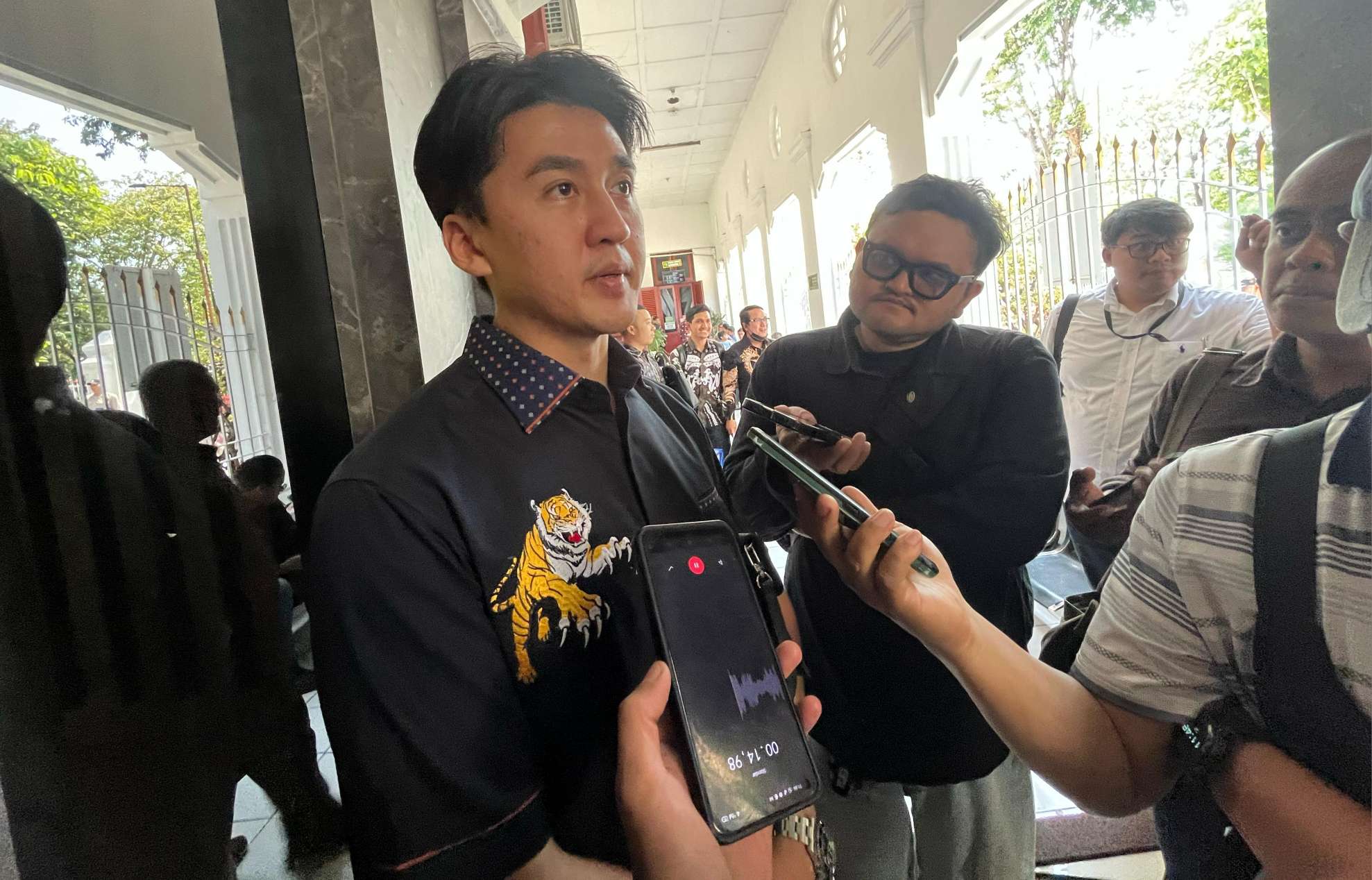 Tabloid Nyata vs Jawapos: Pertarungan Kepemilikan di Pengadilan Negeri Surabaya