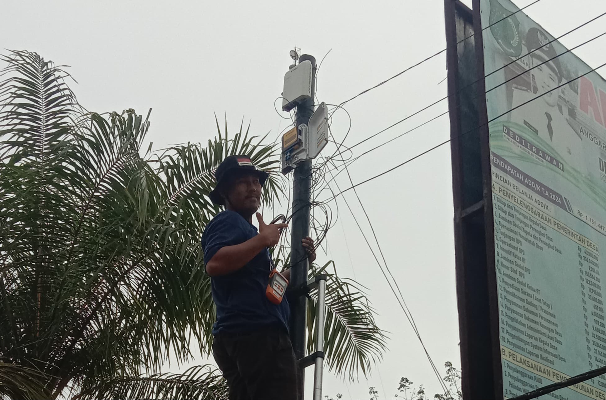 Pangkalan Tungkal Terangi Blankspot dengan Starlink, Inovasi Desa Lahirkan Konektivitas dan Kemandirian