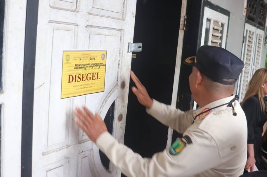 Satpol PP Muba Segel R Cafe di Sungai Lilin, Diduga Belum Lengkapi Izin Usaha
