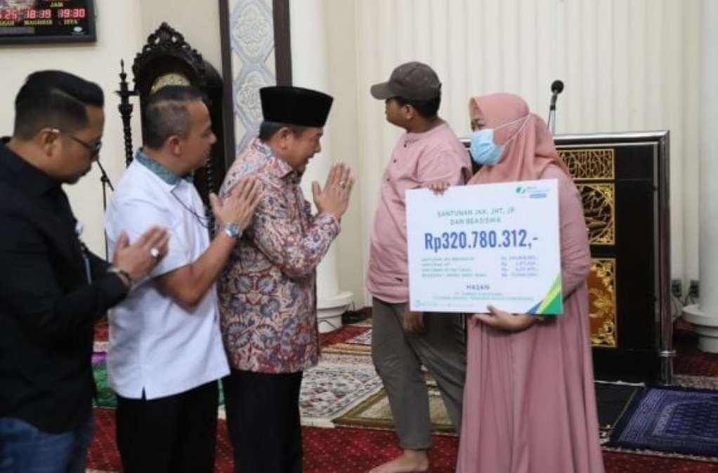 Mengharukan, Muazin Masjid Komplek Kemendagri Meninggal Saat Kumandangkan Azan Salat Jumat