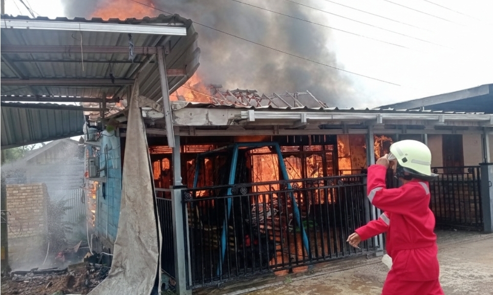 Api Lalap Tiga Rumah di Soak Baru Sekayu, Satu Warga Alami Luka Bakar