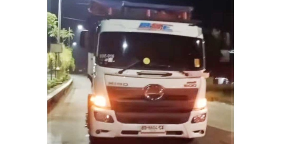 Viral Truk Batubara Terobos Pos Dishub Muratara, Polisi Dalami Dugaan Pengawalan