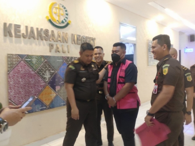 Kejari PALI Tahan Komisaris PT Adhi Pramana Mahogra, Dugaan Korupsi Pembangunan Kantor DPRD