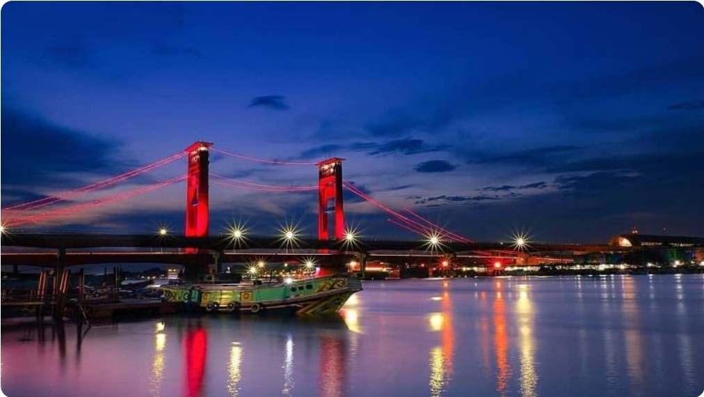 Palembang, Dari Prasasti Abad ke-7 hingga Kota Metropolitan Modern