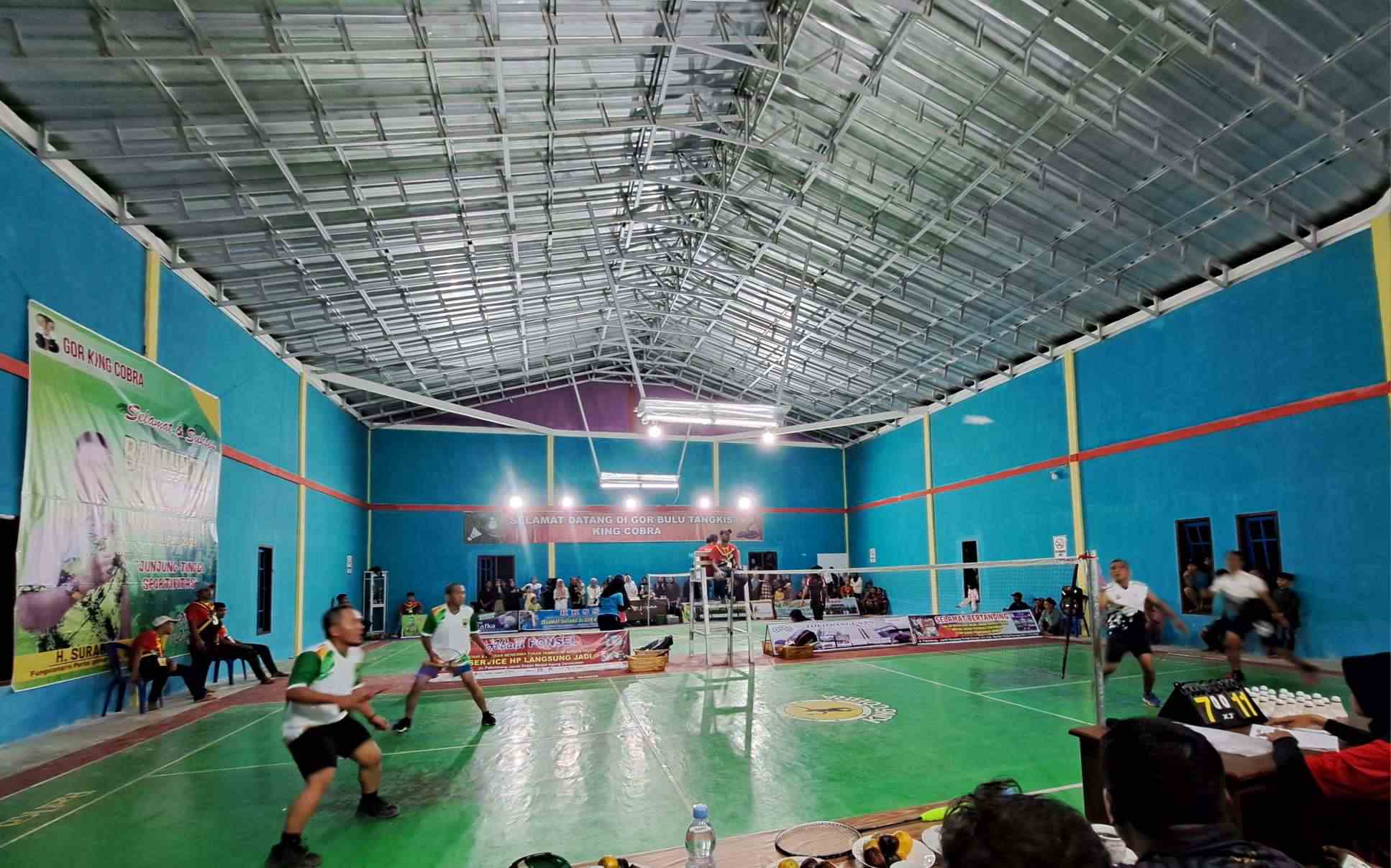 Meriahkan HUT RI, Gelar Turnamen Badminton King Cobra Cup, Dibuka Langsung Camat Sungai Lilin