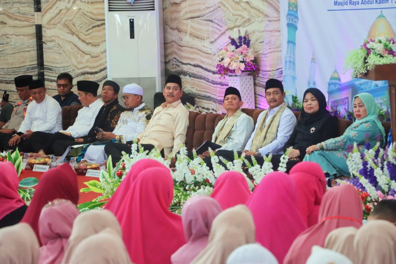 Tabligh Akbar Meriahkan Tahun Baru Islam 1447 H di Lais, Ustadz Somit & Kiwil Warnai Acara