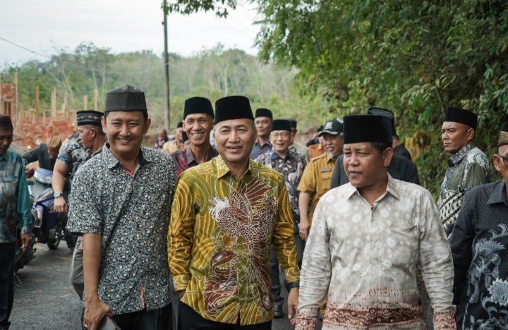 Mulus Total, Jalan Penghubung Antar Desa Teluk Kijing Muba Selesai Diaspal