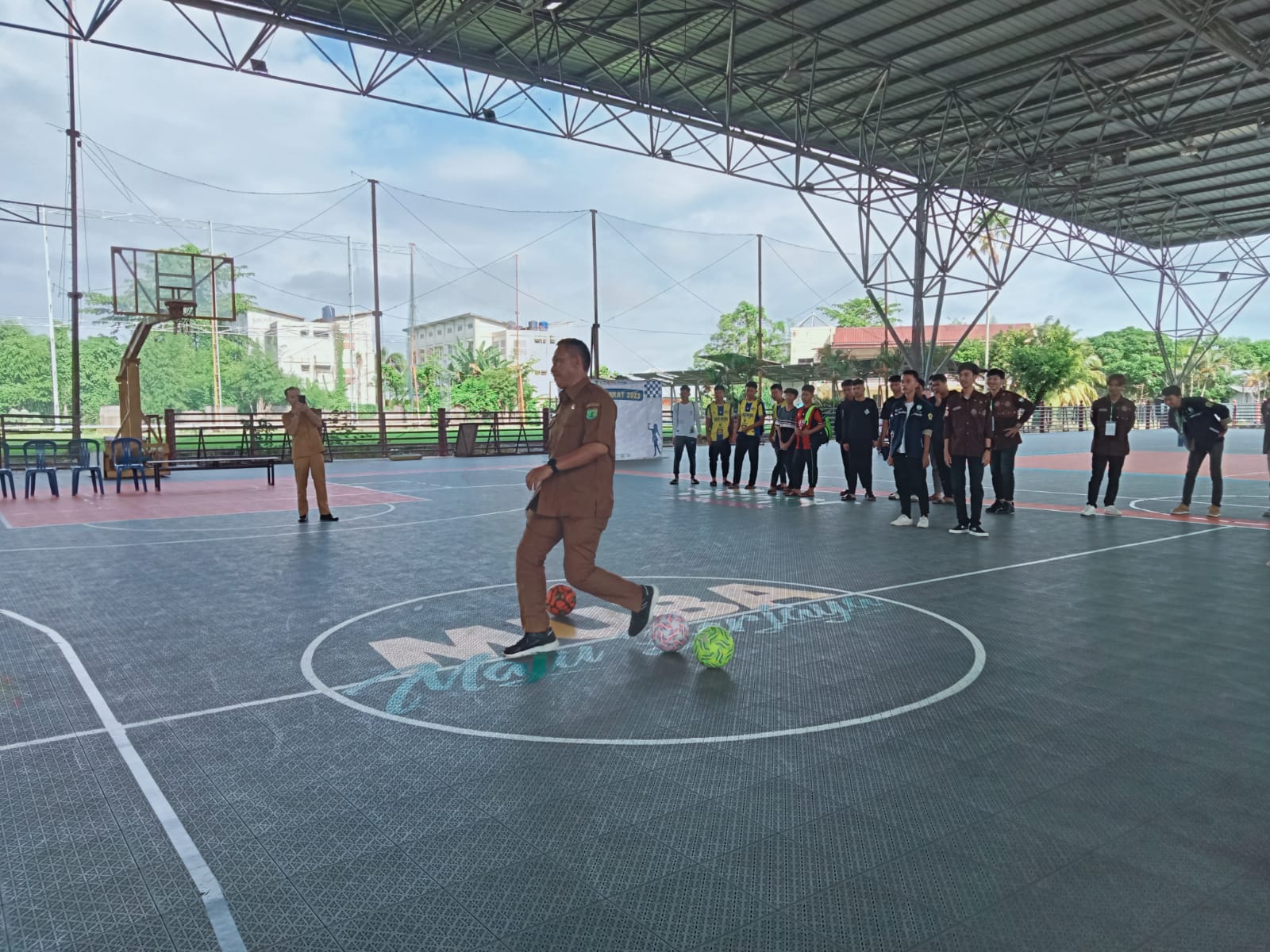 Peserta Futsal Antusias ikuti Laga di Stable Berkuda Sekayu