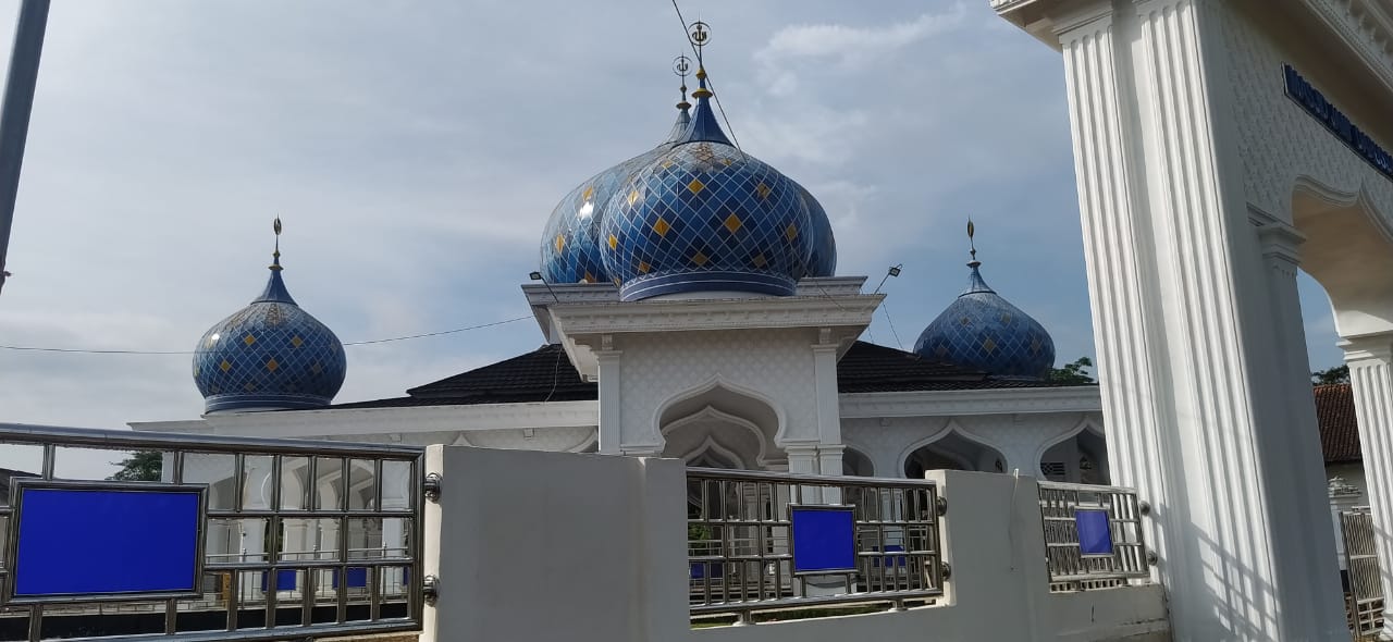 Masjid Kebanggaan Warga Mulyo Rejo Makin Cantik