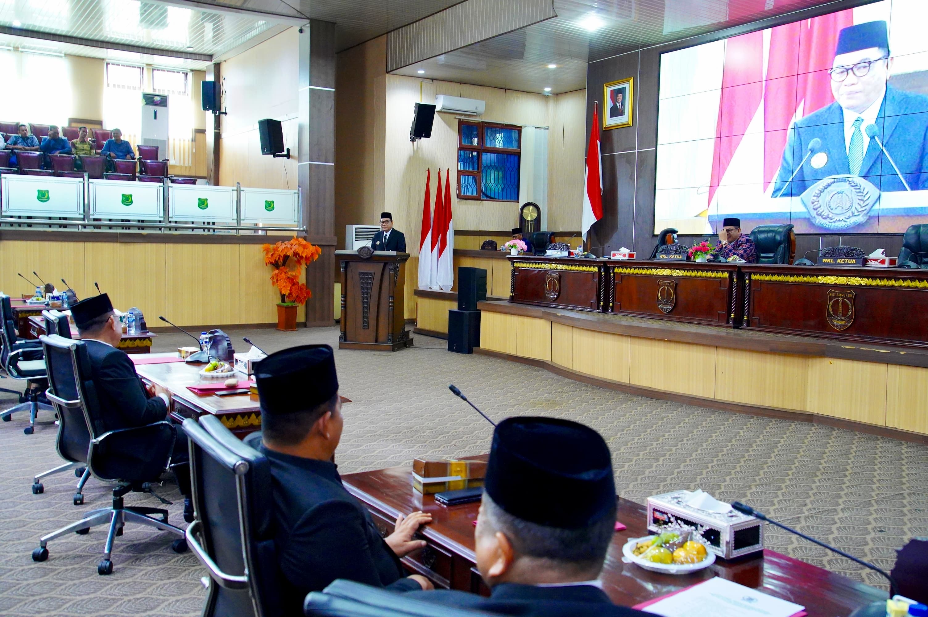 Tiga Raperda Disetujui, Bupati Muba dan DPRD Tandatangani Keputusan Bersama