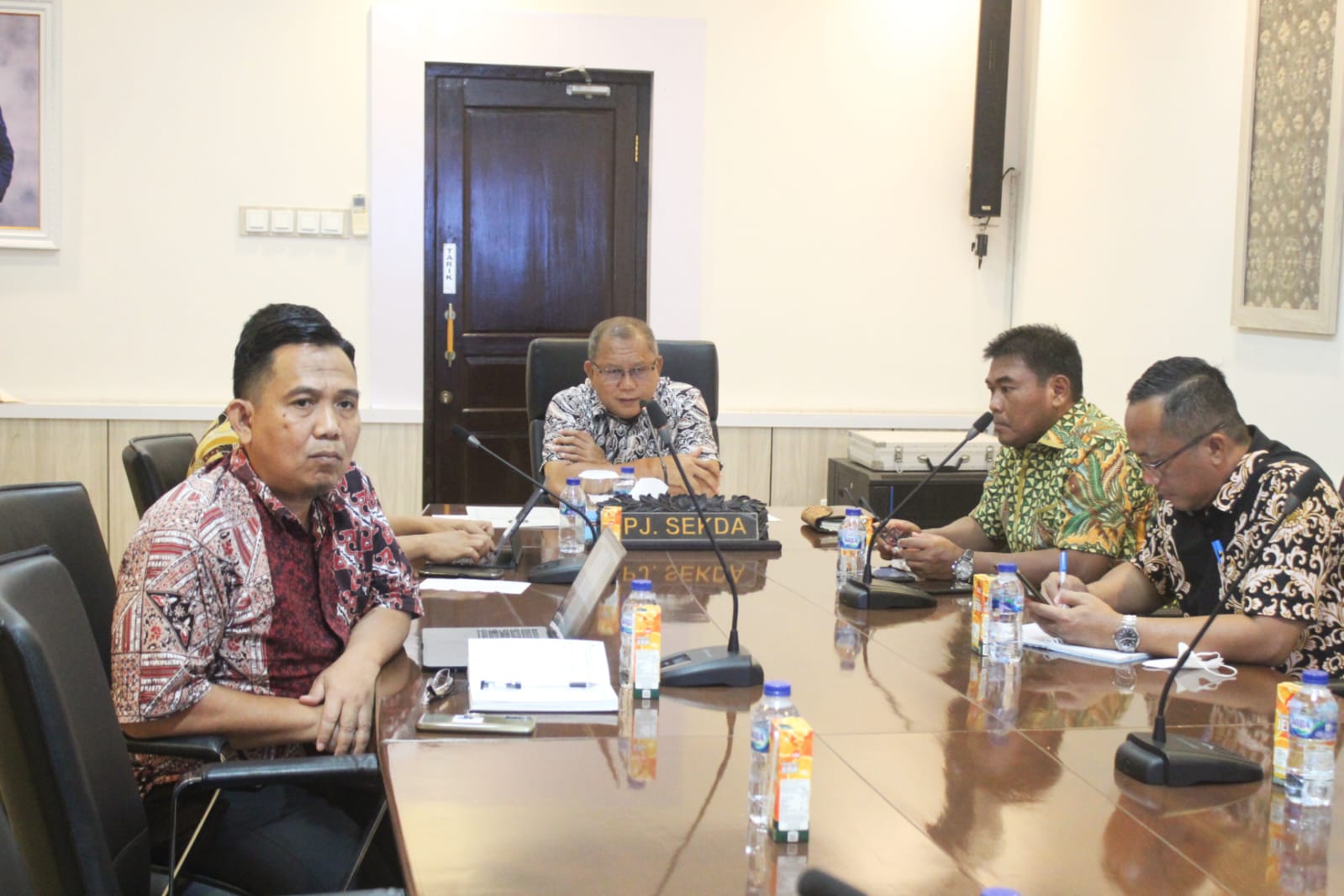 Pj Sekda Musni Wijaya Buka secara resmi FGD RPJPD Kabupaten Muba 2025-2045