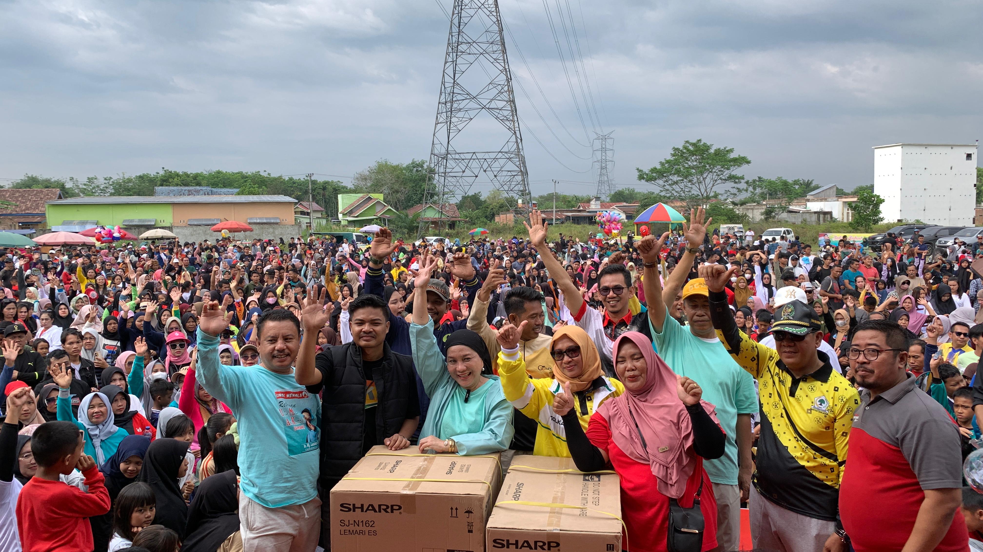 Jalan Santai Bersama Hj. Lucianty Disambut Hangat, Sosialisasikan Program Pro-Rakyat Muba