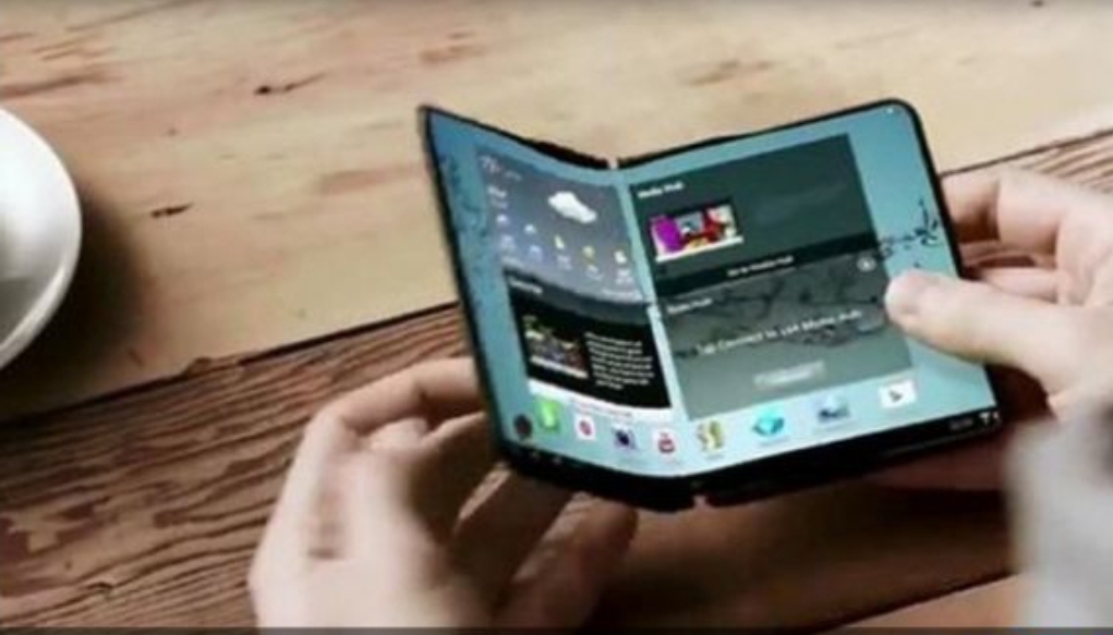Samsung Beri Sinyal Akan Memperkenalkan HP Baru, Bisa Dilipat 3