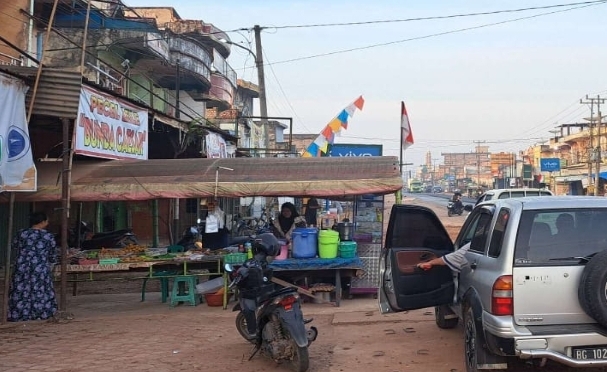 Pembangunan Tol Betung - Jambi Dimulai Pemilik UMKM Kuliner di Jalan Negara Mulai Was-was