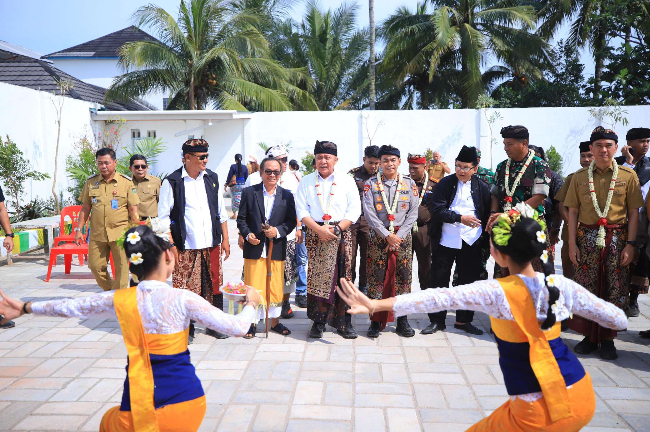 Hadiri Ngaben Massal di OKI, Gubernur Herman Deru Ajak Lestarikan Budaya sebagai Perekat Bangsa
