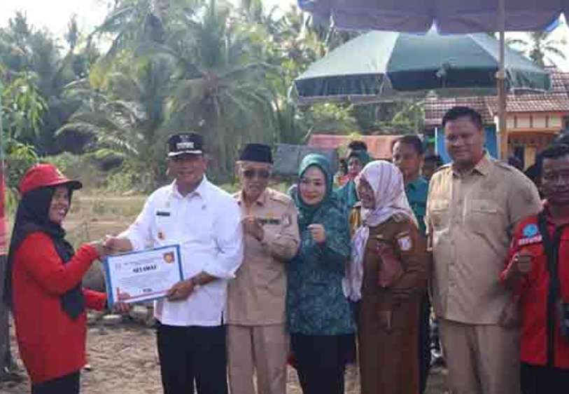 Warga Karang Agung Ilir Keluhkan Pembuatan KTP dan KK, Ini Langkah Bupati Banyuasin 