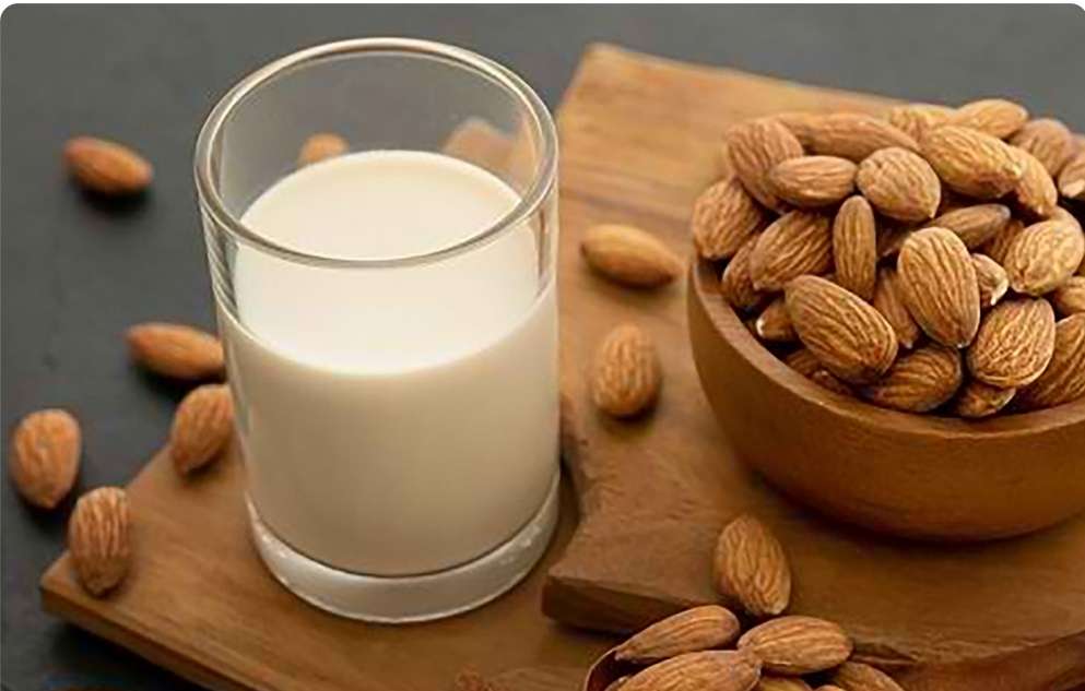Susu Almond Enak di Konsumsi, Kaya Manfaat Untuk Kesehatan
