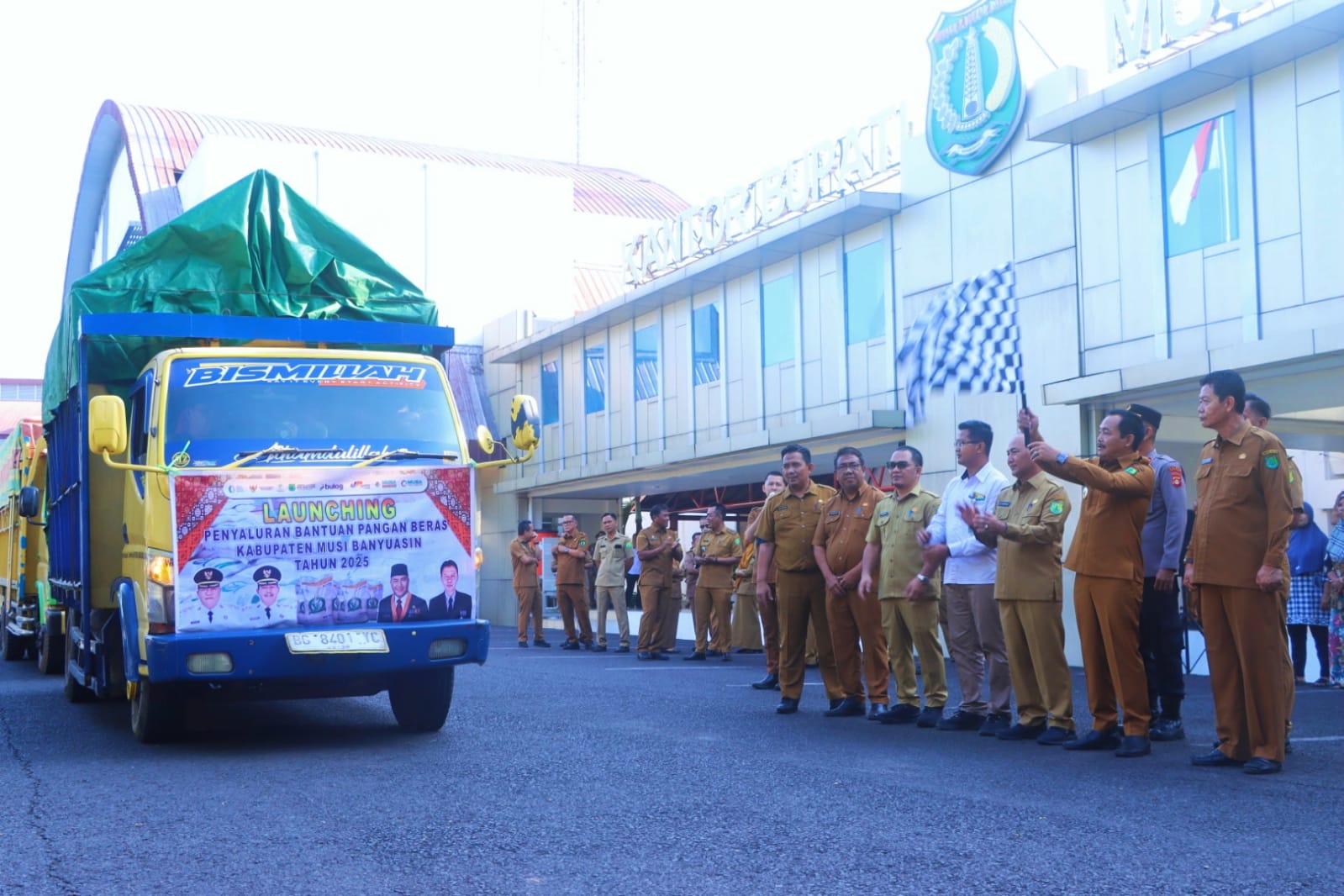 Pemkab Muba Salurkan 707 Ton Beras untuk 35 Ribu Keluarga, Bukti Negara Hadir Ringankan Beban Warga