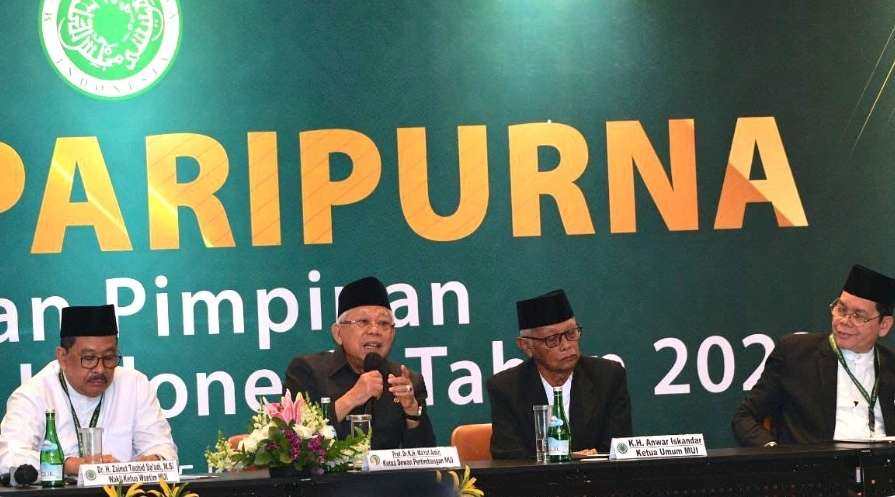 KH Anwar Iskandar Resmi Jadi Ketua Umum MUI, Ini Pesan KH Ma’ruf Amin