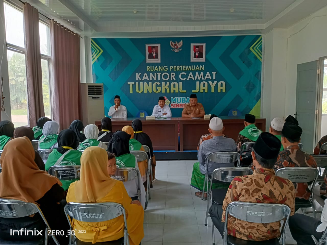 Pelepasan Jamaah Calon Haji Dari Tungkal Jaya, Ini Pesan Camat