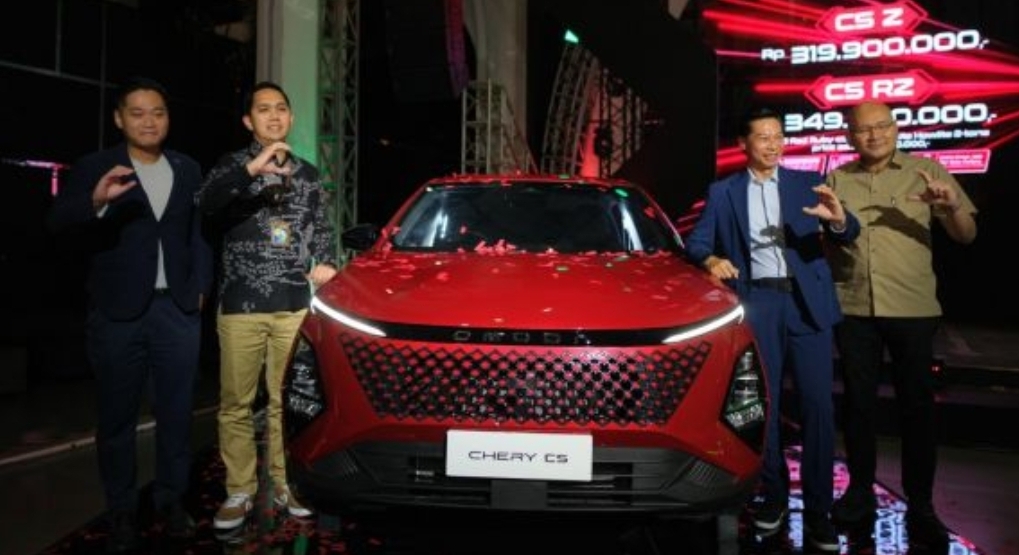 Chery Luncurkan C5 dan E5, Tawarkan Desain Futuristik dan Teknologi Terkini