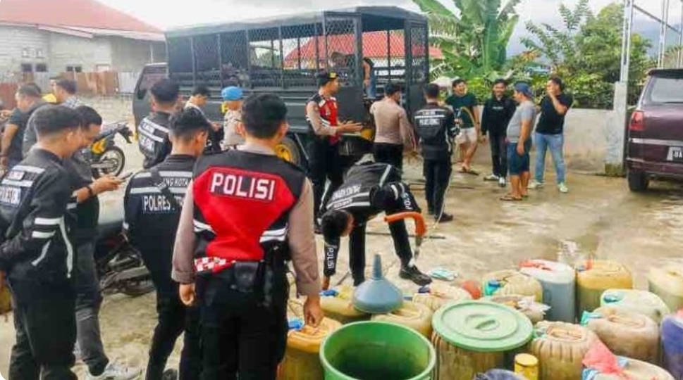 Minyak Hasil Olahan Dari Bayung Lencir Diamankan di Jambi, 2 Tersangka Warga Muratara Diamankan