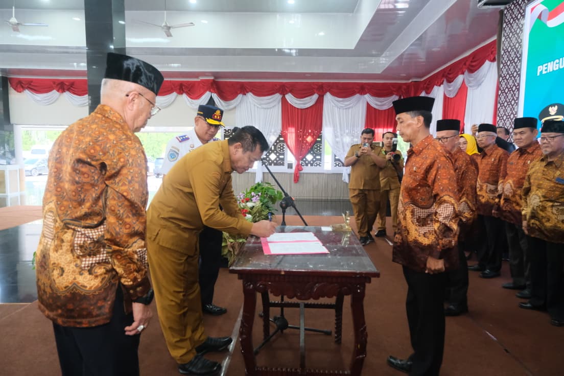 Bupati Muba Lantik Pengurus PWRI 2025–2030, Pensiunan ASN Didorong Aktif Berkontribusi untuk Daerah