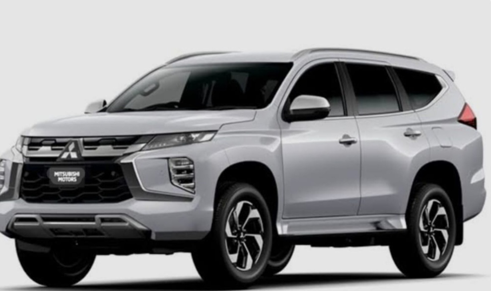 Mitsubishi Pajero Sport VRX Bay City 2026 Bidik Kolektor SUV Premium