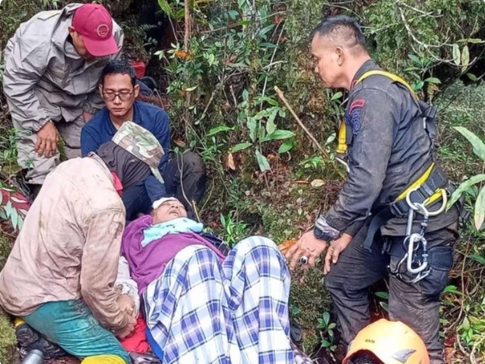 Upaya Evakuasi Kapolda Jambi Masih Tertunda, Kabut Tebal Selimuti Hutan Kerinci
