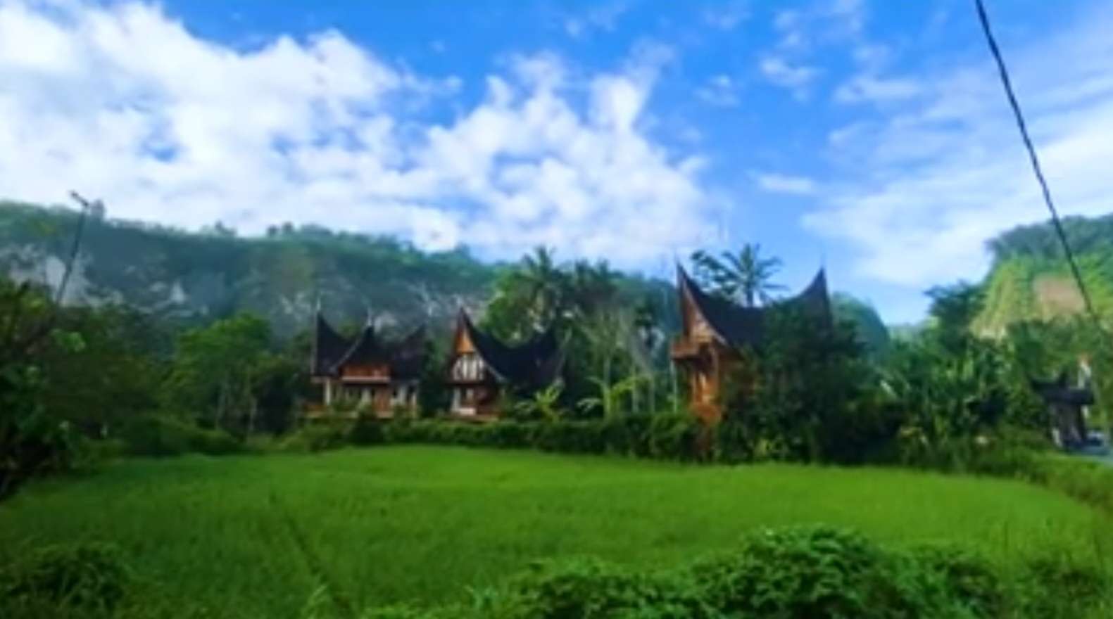 Inilah 10 Desa Terindah di Indonesia, 2 Diantaranya Diakui Dunia