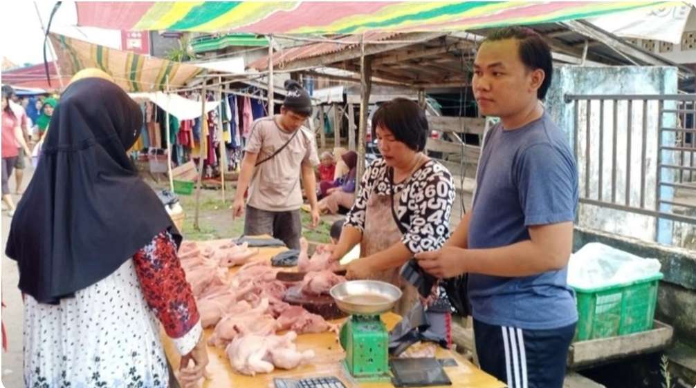 Penghujung Tahun, Emak-emak di Muba Pusing, Harga Daging Ayam Seminggu 2 Kali Naik