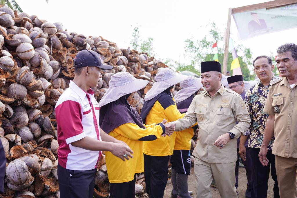 Ratusan Ton Limbah Kelapa di Lalan Jadi Cuan, Pj Bupati Resmikan Operasional Industri Cocopeat dan Cocofiber