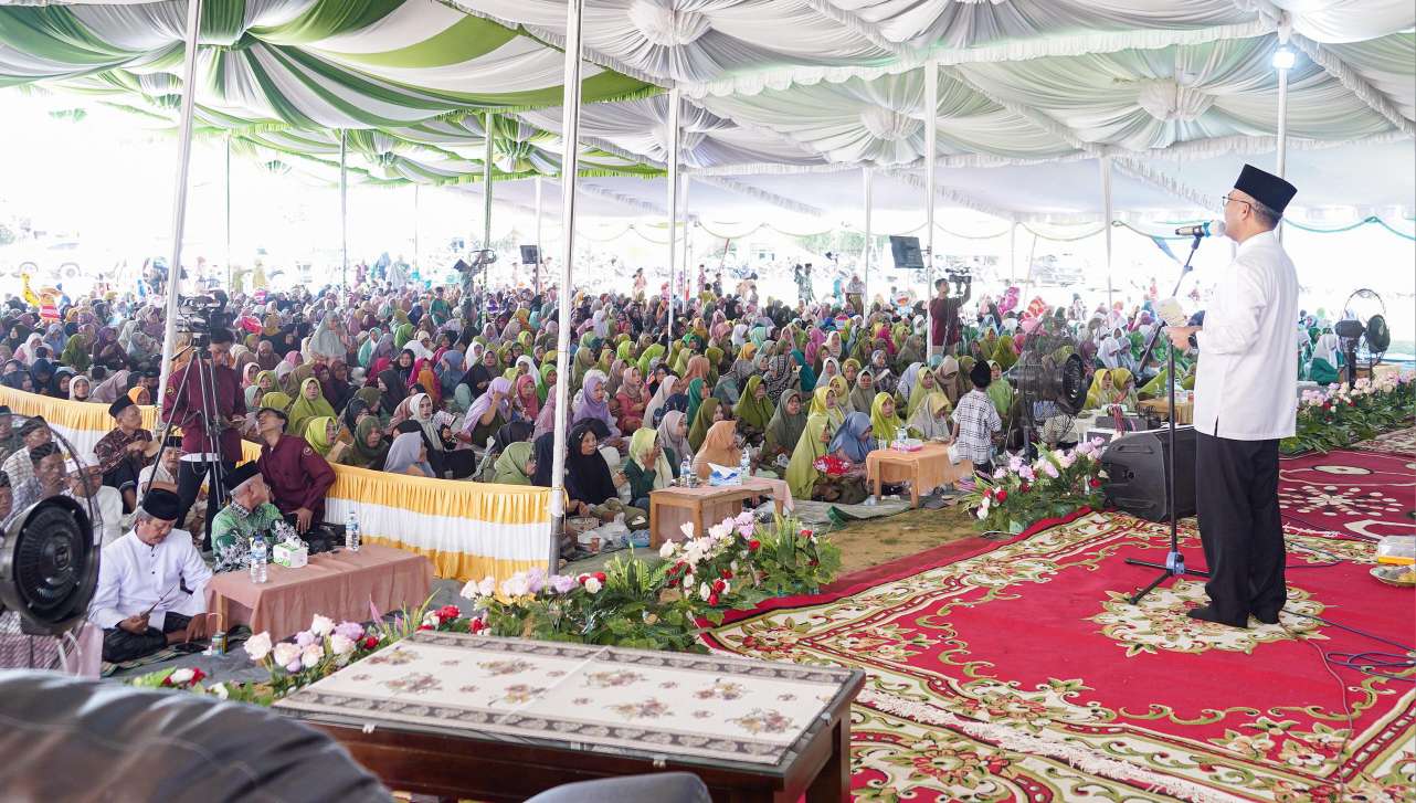 Ribuan Warga Hadiri Pengajian Rutin dan Halal Bihalal Muslimat Fatayat di Berlian Makmur Sungai Lilin