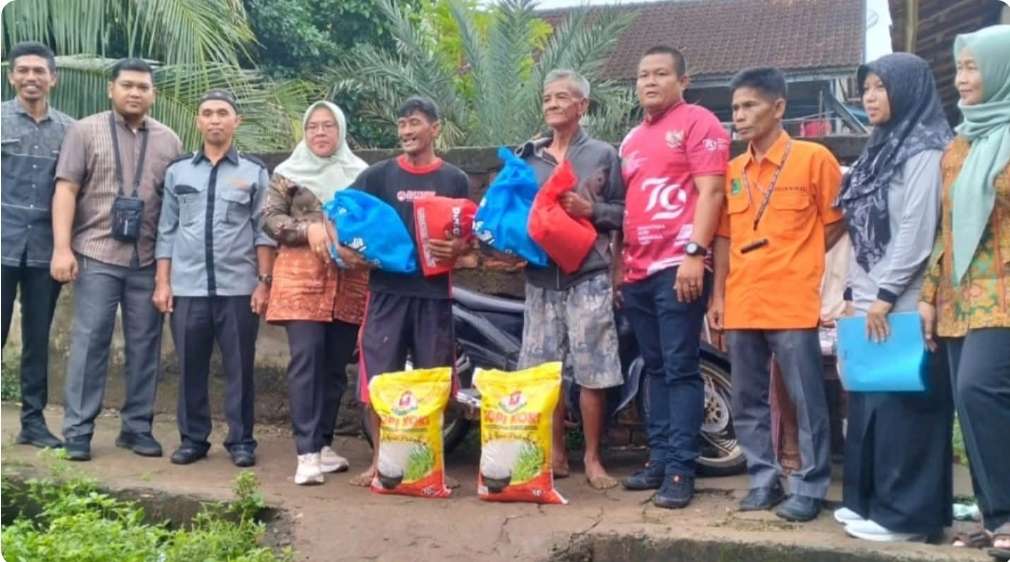 Pemkab Muba Sigap Salurkan Bantuan Darurat untuk Korban Longsor di Serasan Jaya Kota Sekayu