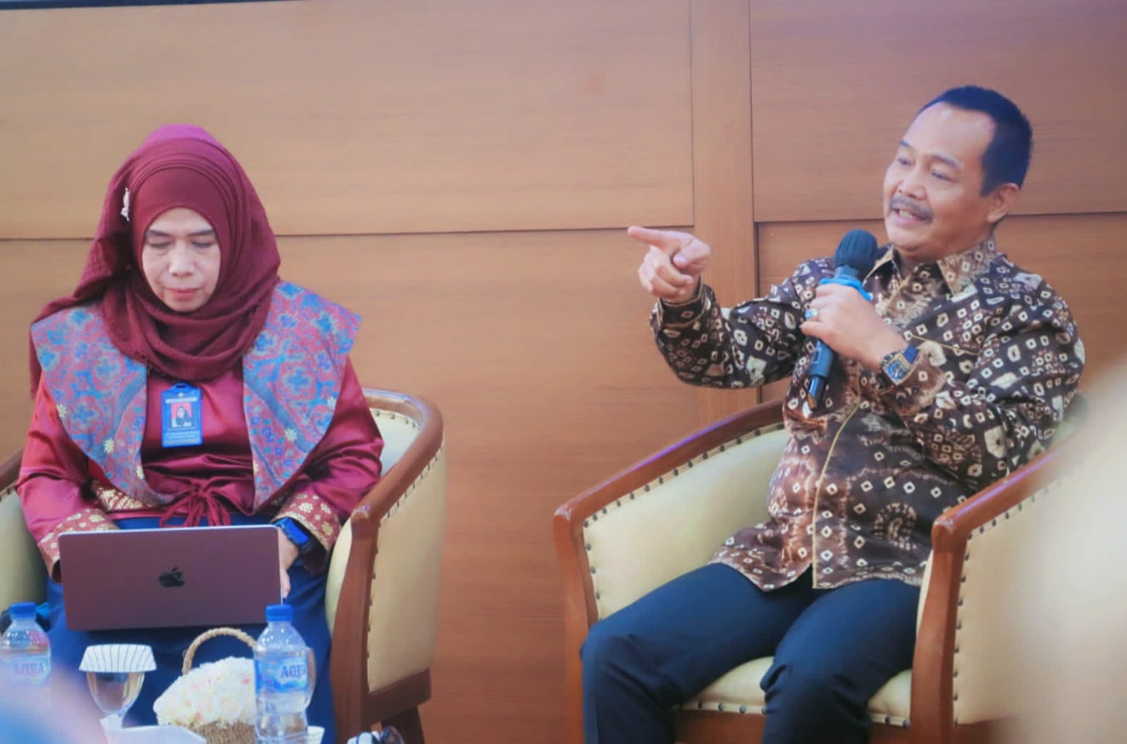 Wabup Rohman Paparkan Strategi Pendidikan Muba di Unsri: Turunkan Kemiskinan, Naikkan IPM