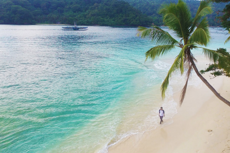 6 Destinasi Pantai di Lampung Cocok untuk Libur Panjang dengan Harga Tiket Murah Meriah