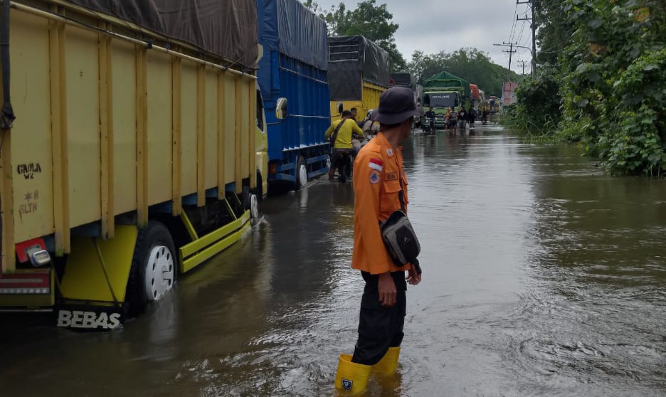 Arus Lalu Lintas Jalinteng di Desa Ulak Teberau Masih Terjadi Kemacetan, Ini Penyebabnya 