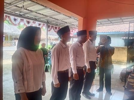 Setelah  Proses Penjaringan Selektif dan Terbuka, 4 Perangkat Desa Nganti  Dilantik   