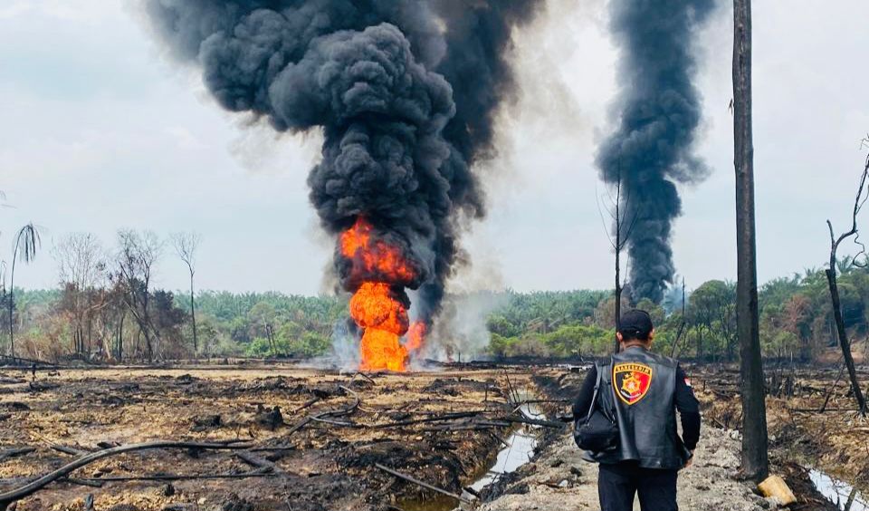 Sumur Minyak Ilegal di Dusun Parung Kembali Semburkan Minyak Mentah, Diduga Ada Unsur Kesengajaan