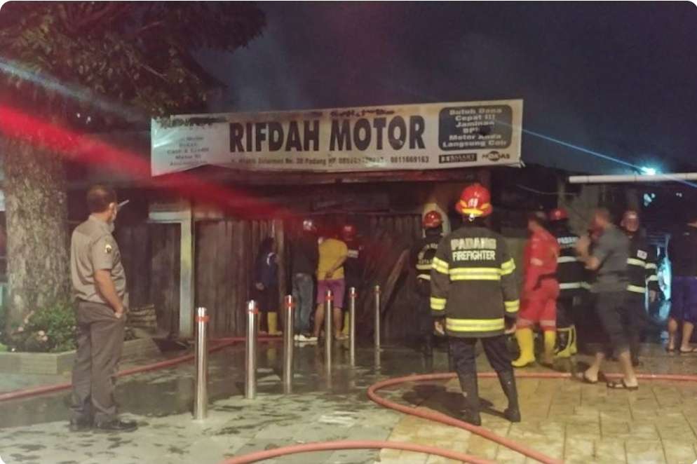 Kebakaran di Kota Padang, Puluhan Motor Bekas dan BPKB Ikut Terbakar