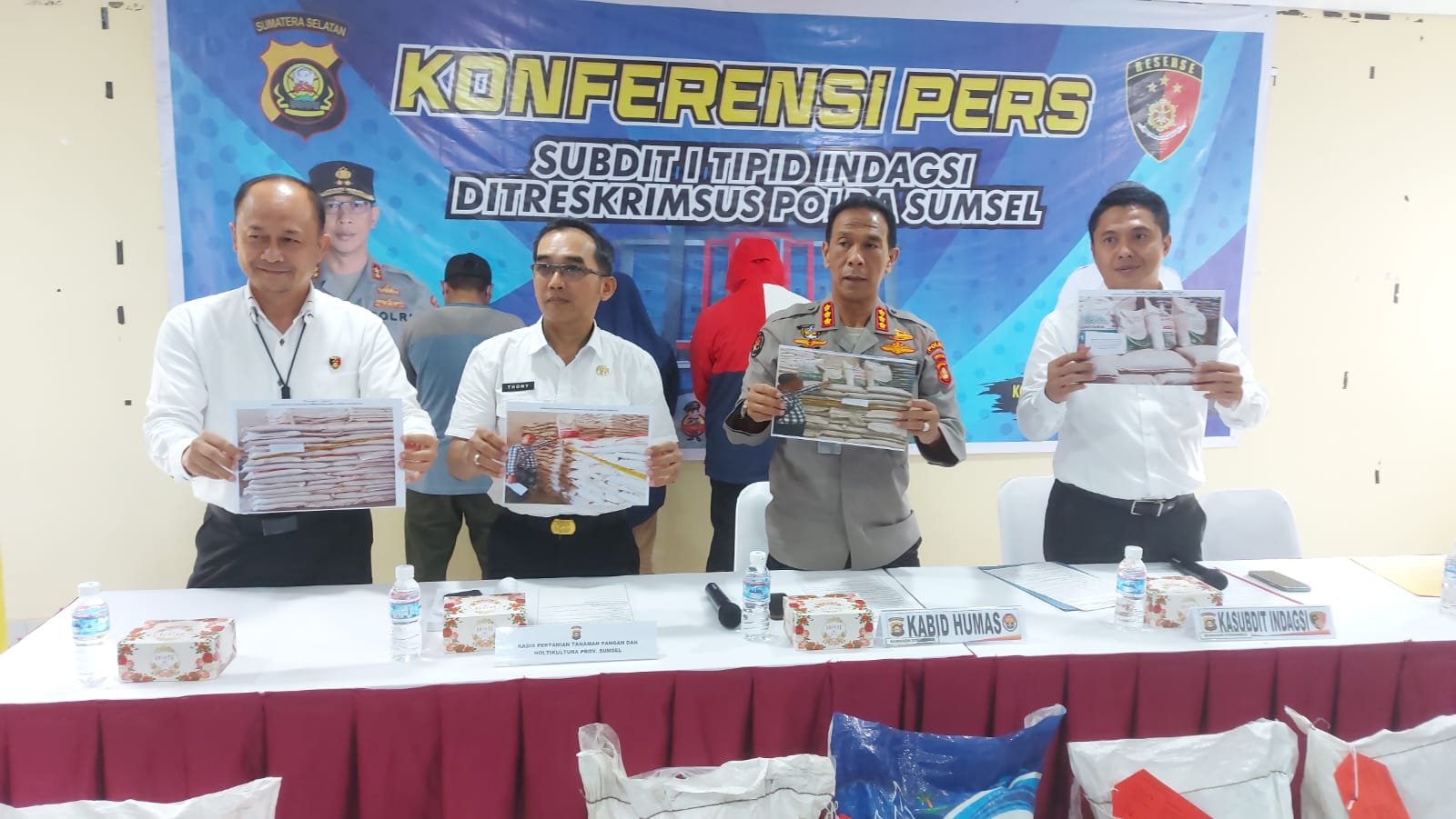 Polda Sumsel Sita Puluhan Ton Pupuk Non Subsidi, Dari Banyuasin dan Sungai Lilin